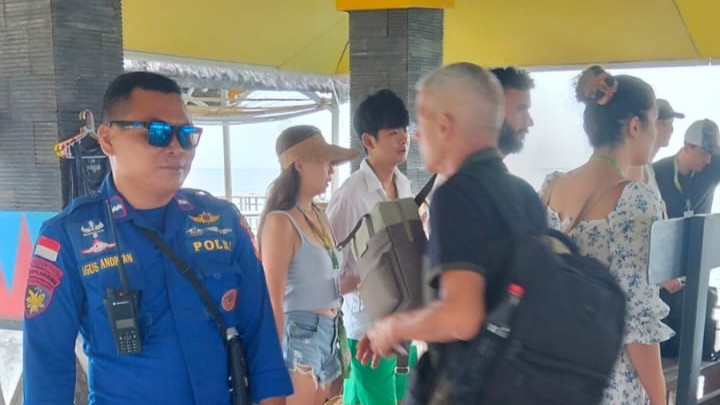 Polairud Lombok Barat Tingkatkan Patroli untuk Amankan Pantai Senggigi