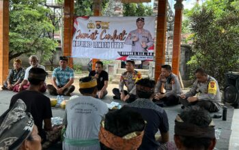 Polres Lombok Barat Gelar Jum'at Curhat, Masyarakat Sampaikan Keluhan Kamtibmas